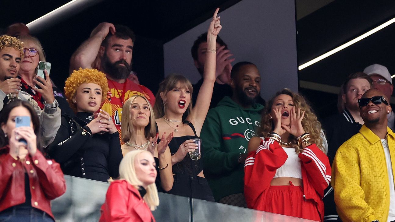 Taylor Swift attends Super Bowl LVIII to support boyfriend Travis Kelce