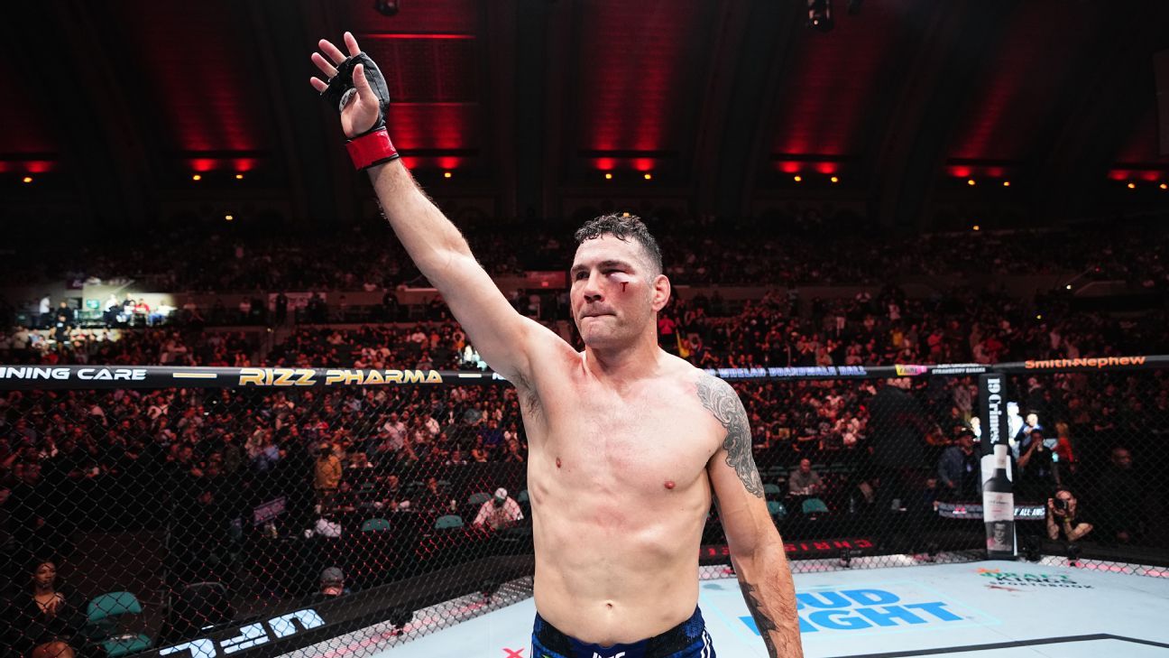 Ex-UFC middleweight champ Weidman retires