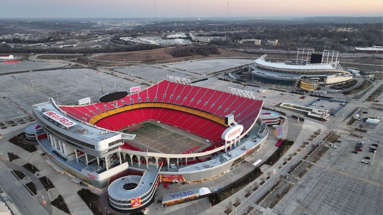 Missouri voters reject stadium tax for Royals and Chiefs