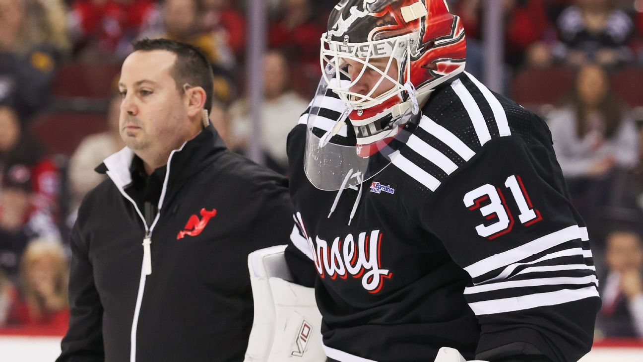 Devils G Kahkonen injured in 3-2 loss to Predators