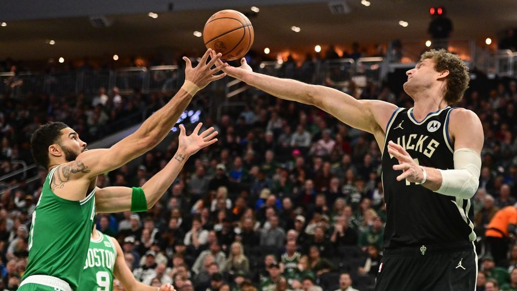 Celtics, Bucks combine for record-low 2 free throw attempts