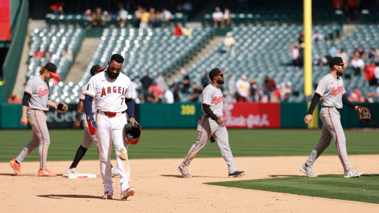 Angels dispute controversial review in loss to O's