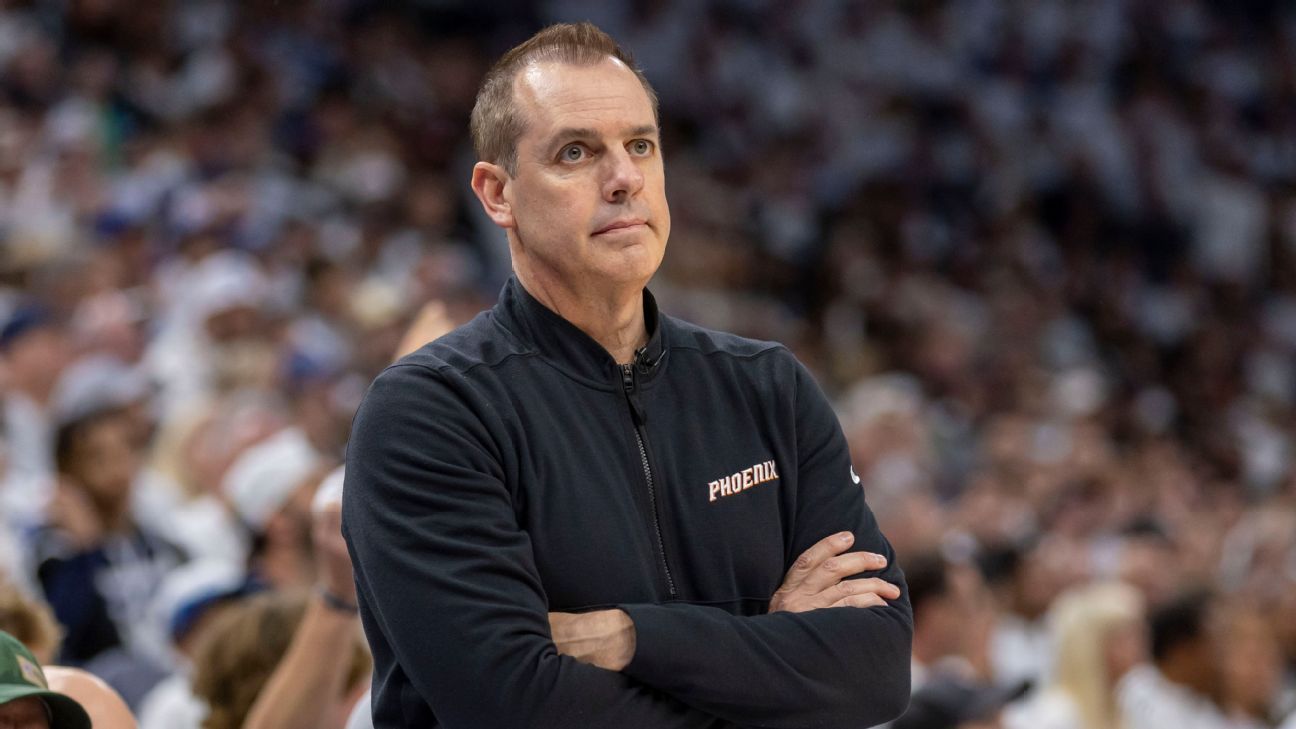 Suns demite o técnico Frank Vogel depois ser derrotado no primeiro round