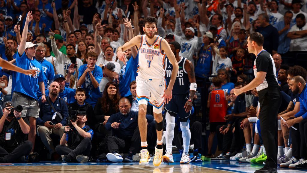 Thunder roll past Mavericks in Game 1, stay unbeaten in playoffs - ESPN