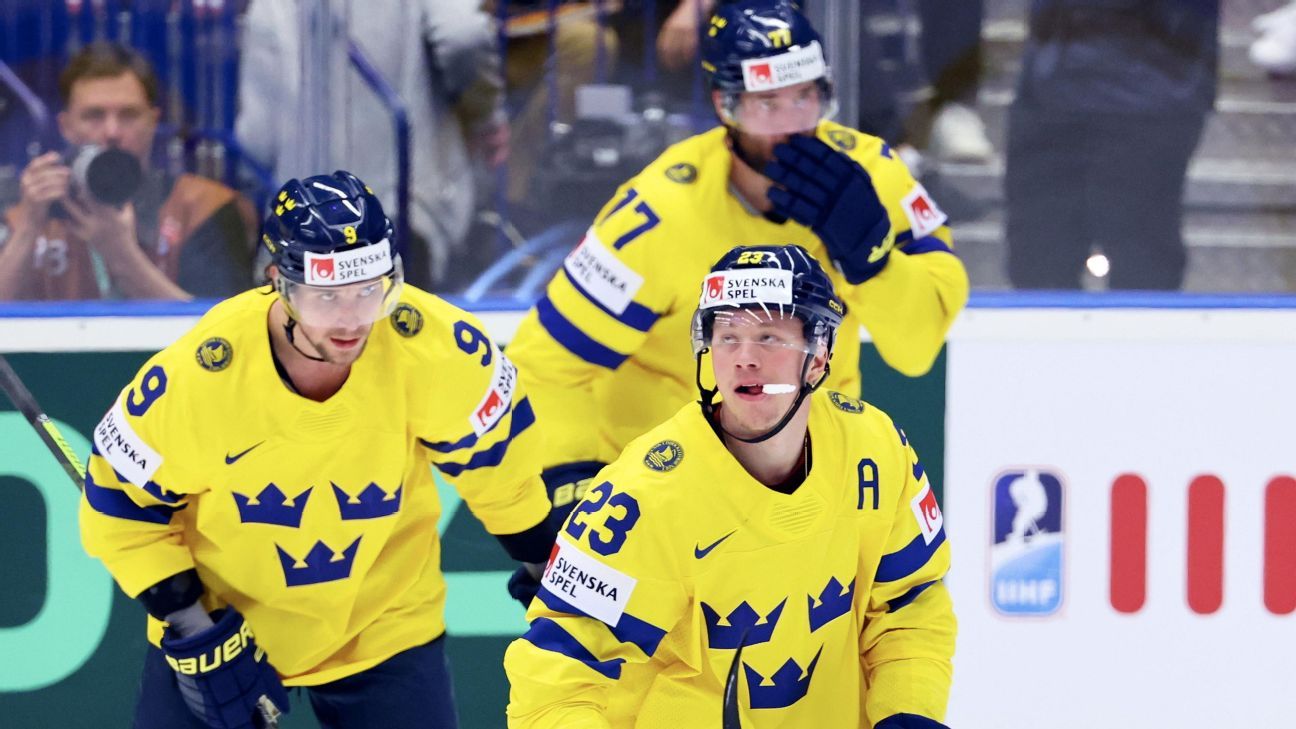 Sweden stays perfect; Britain, Poland relegated