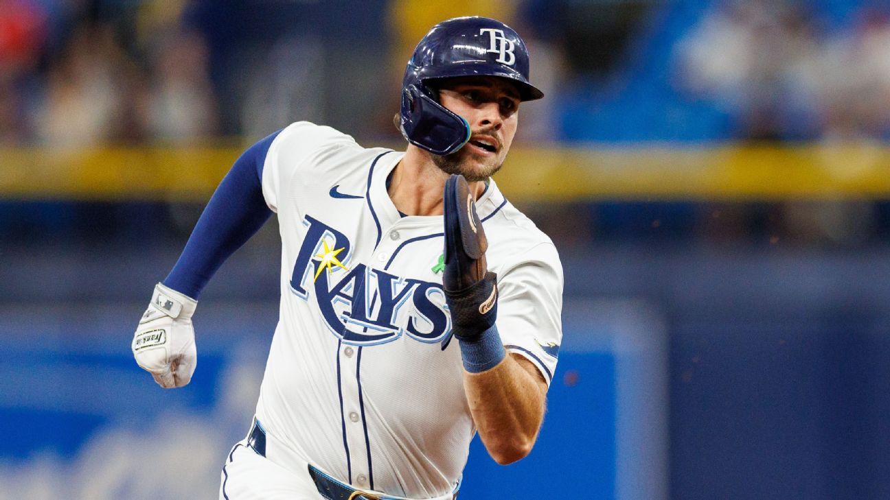 Rays put OF Lowe on 10-day IL for oblique strain