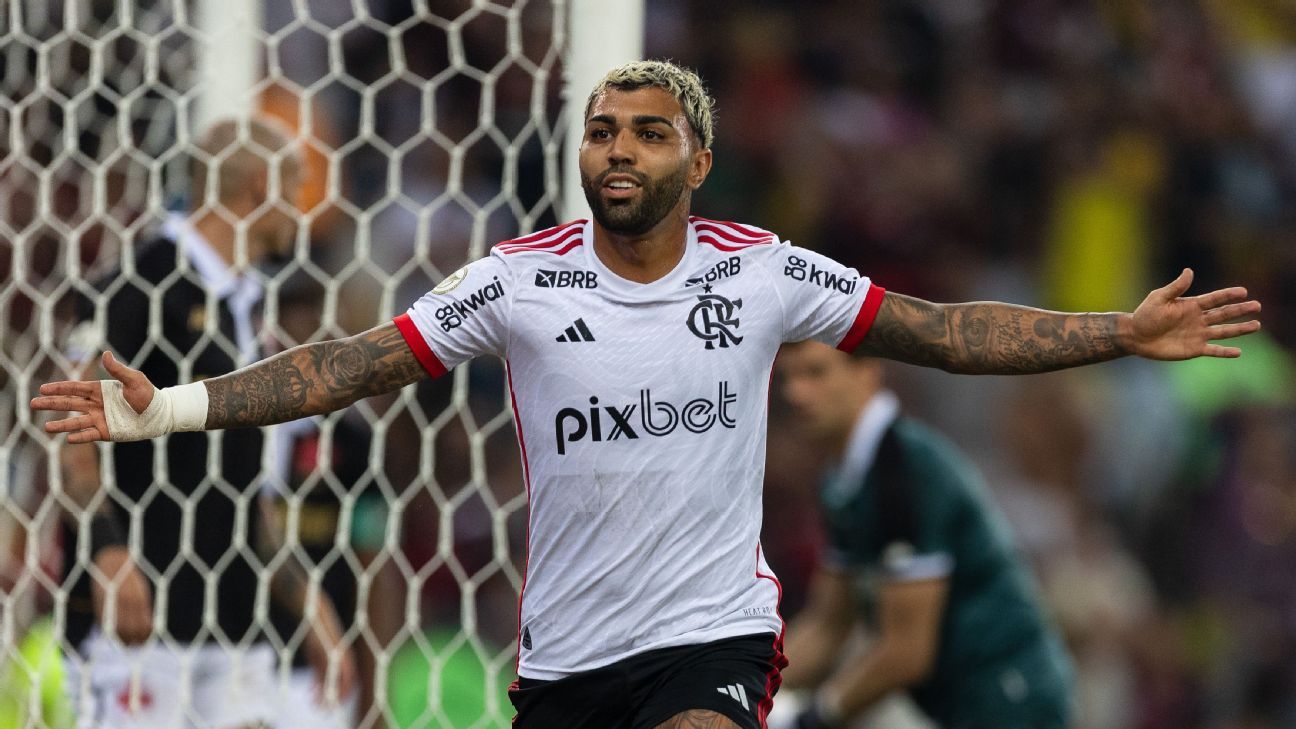 Palmeiras negocia com Gabigol, que mantém cautela em relação ao Flamengo.