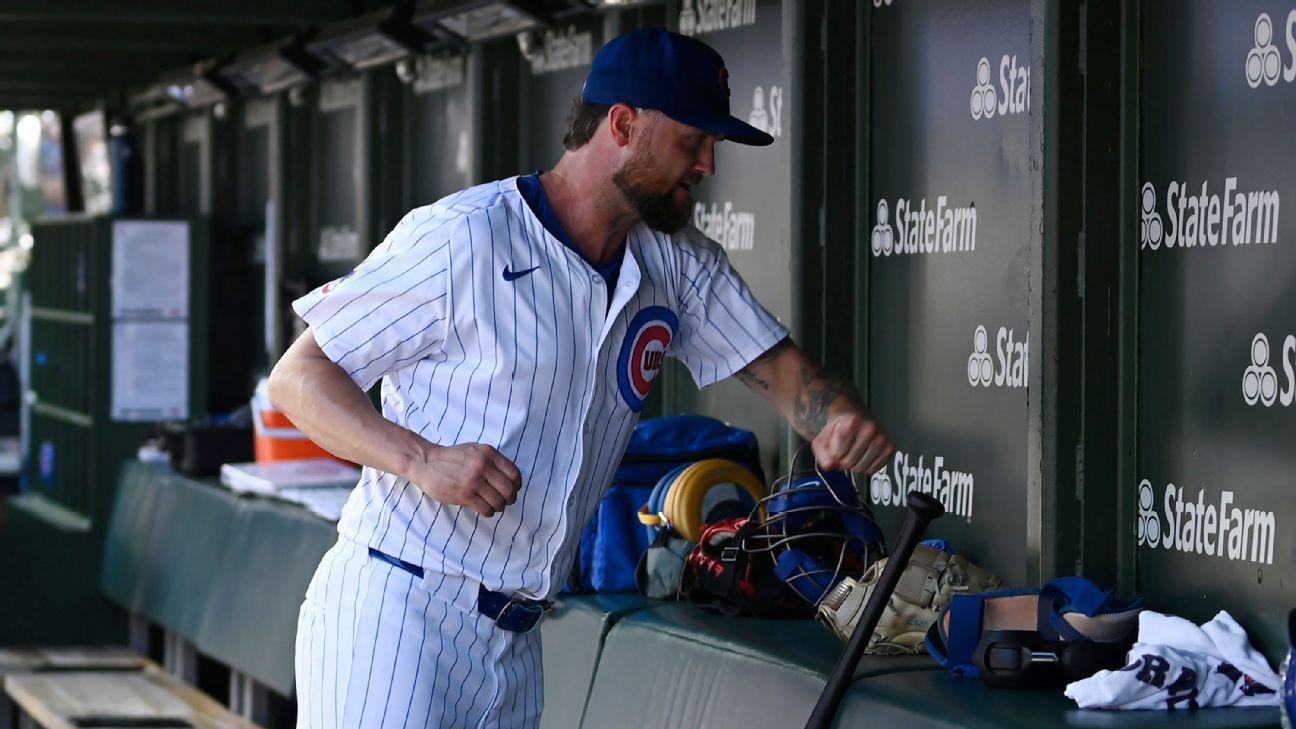 Cubs’ Colten Brewer breaks hand punching wall after rough outing