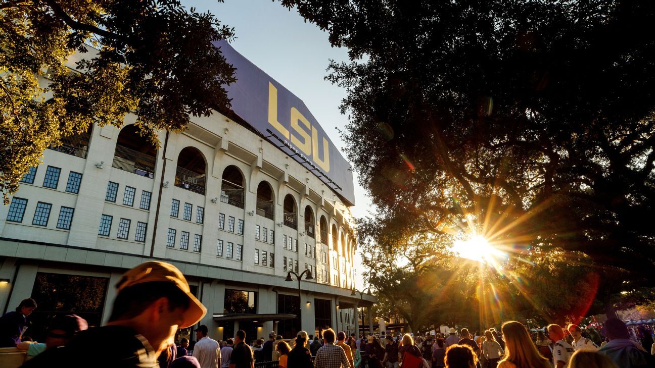 “College GameDay” 2024, Week 11: Alabama at LSU