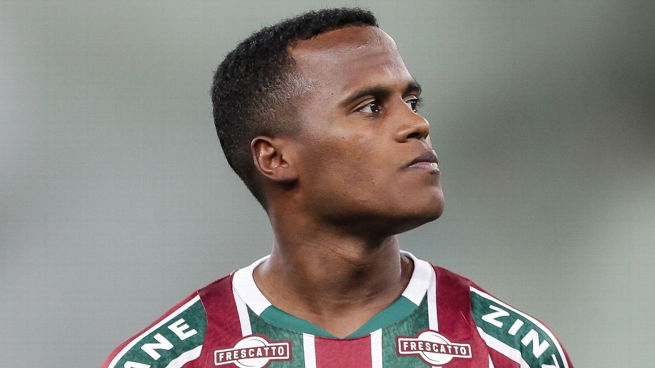Fluminense descarta contratação de Arias e revela acordo com jogador