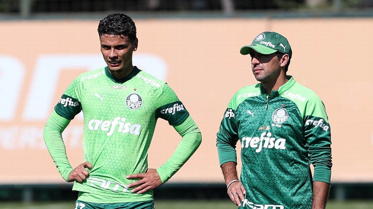 NÃO VAI VENDER? Palmeiras impede venda de meio-campista e exige multa rescisória astrômica