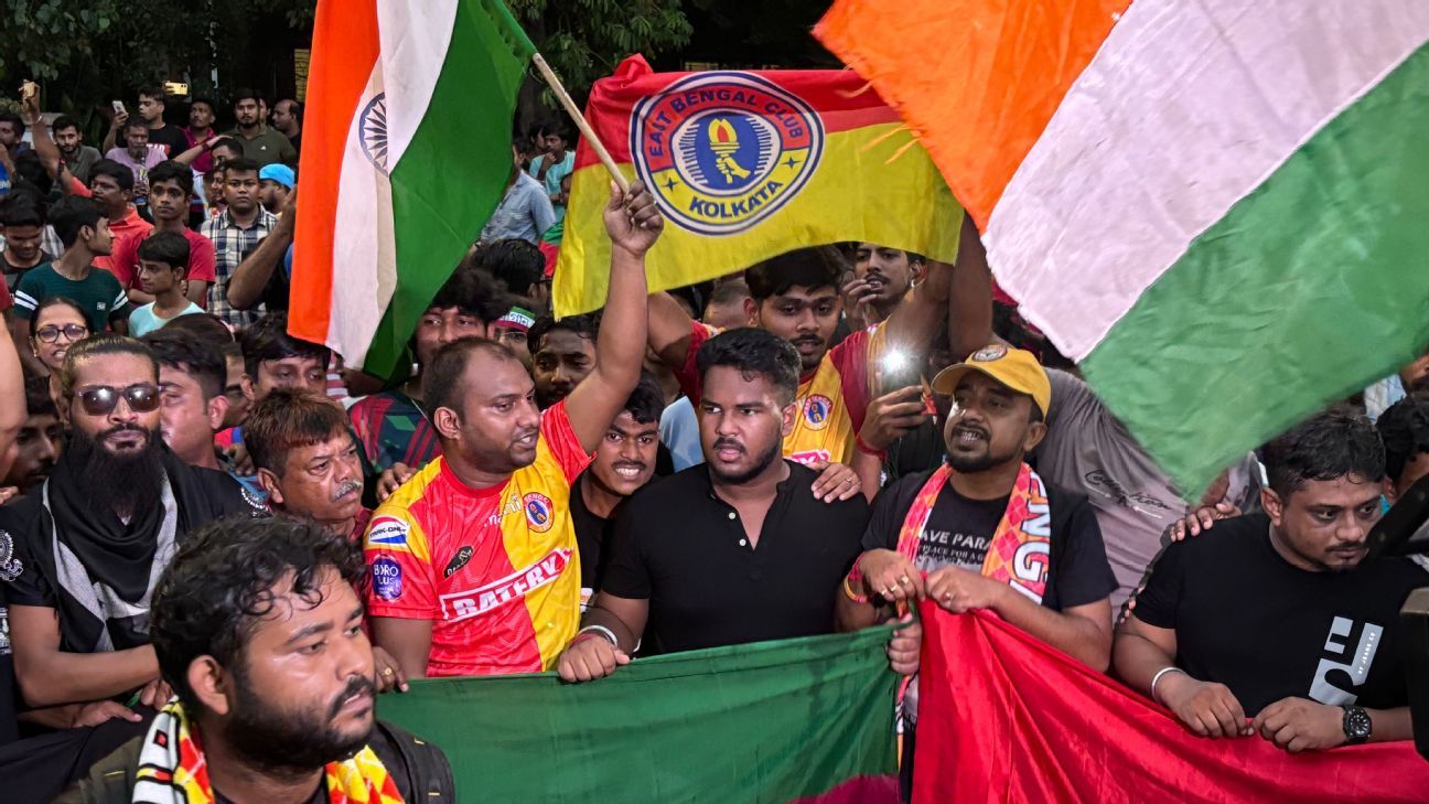 Mohun Bagan, East Bengal fans unite in protests in Kolkata - ESPN