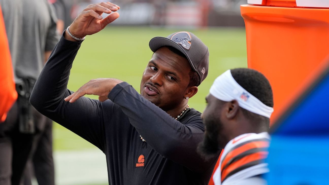 Browns’ Watson limited in practice with sore arm