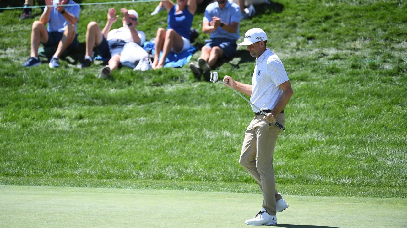 Bradley leads BMW Champ. after 1st-round 66