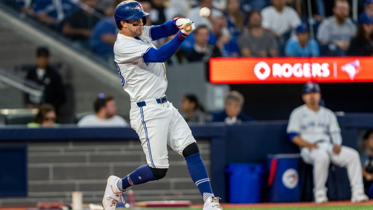 Clement's HR for Blue Jays a real eye-catcher