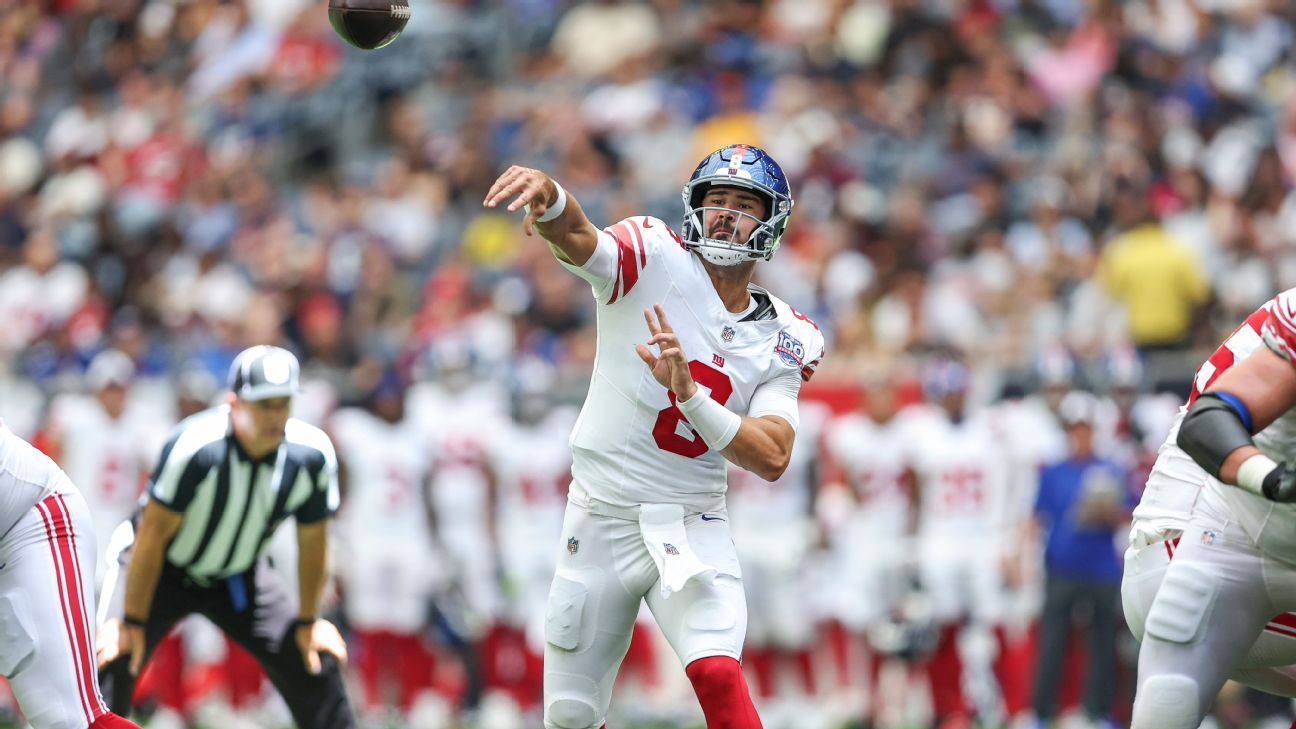 Giants final 53-man roster projection: Will Schoen keep three quarterbacks on the active roster?