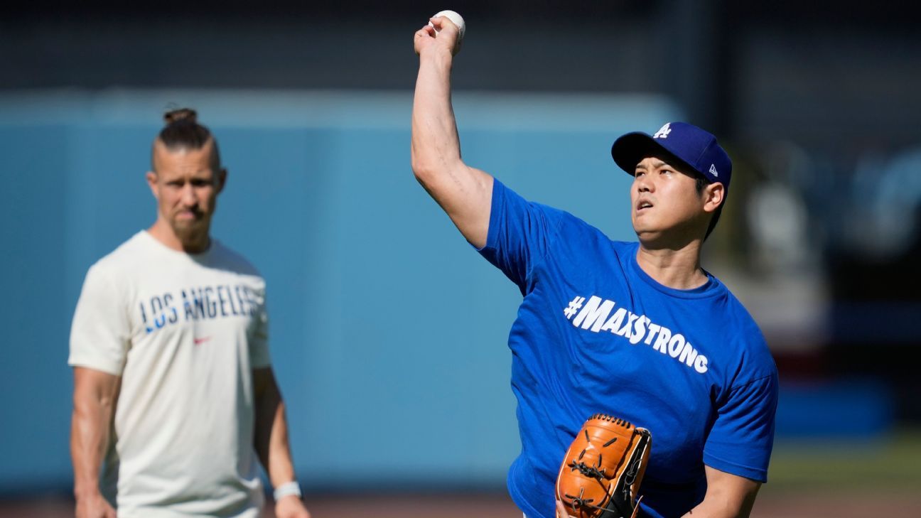 Dodgers’ Shohei Ohtani throws from the mound for the first time since surgery