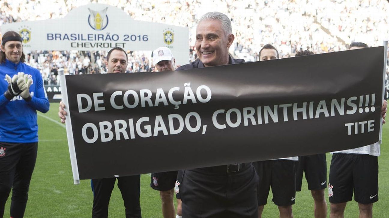 Reação de Tite do Flamengo ao Enfrentar o Corinthians em Itaquera.