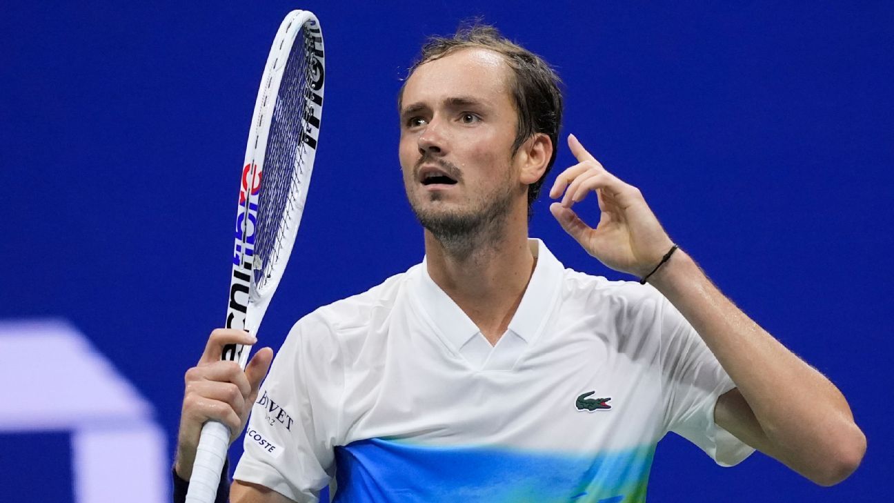 Medvedev put on his contender’s suit and made it to the round of 16 of the US Open