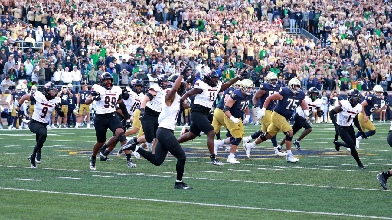 NIU's late FG topples No. 5 Irish in massive upset