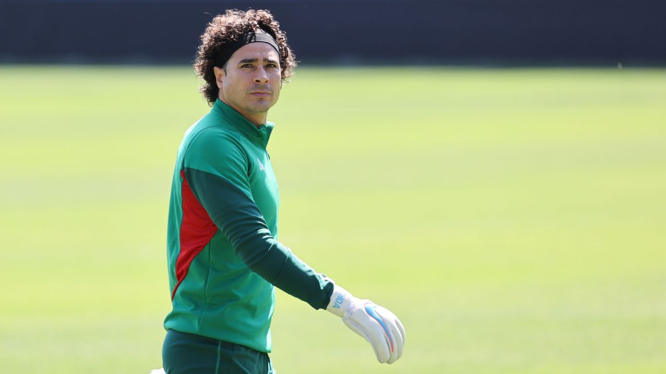 Ochoa and the “oldest” goalkeepers in Europe’s main leagues