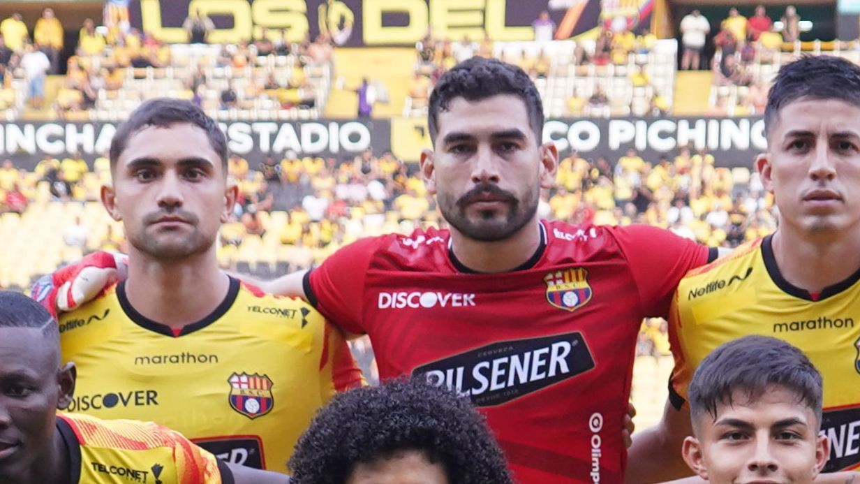 Víctor Mendoza El Arquero Que Eligió Holan Para Barcelona Sc Ante