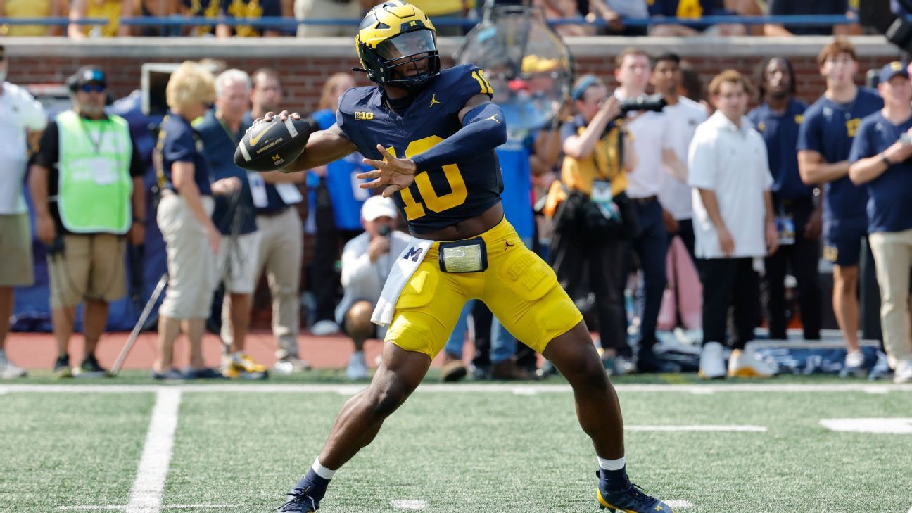 Michigan changes quarterback and lets Alex Orji start against USC