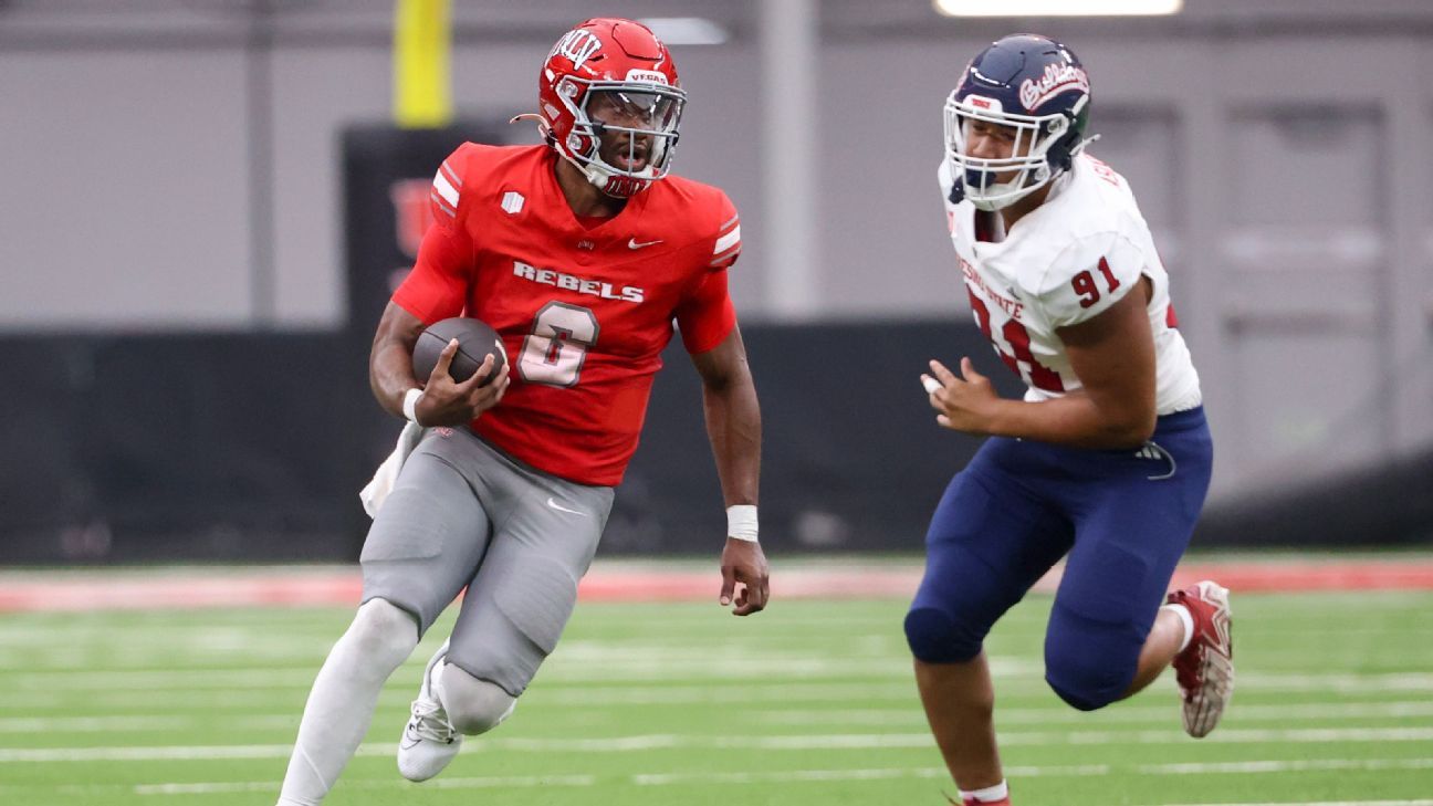 QB HajjMalik Williams, UNLV Rebels roll, race to 40 start ESPN