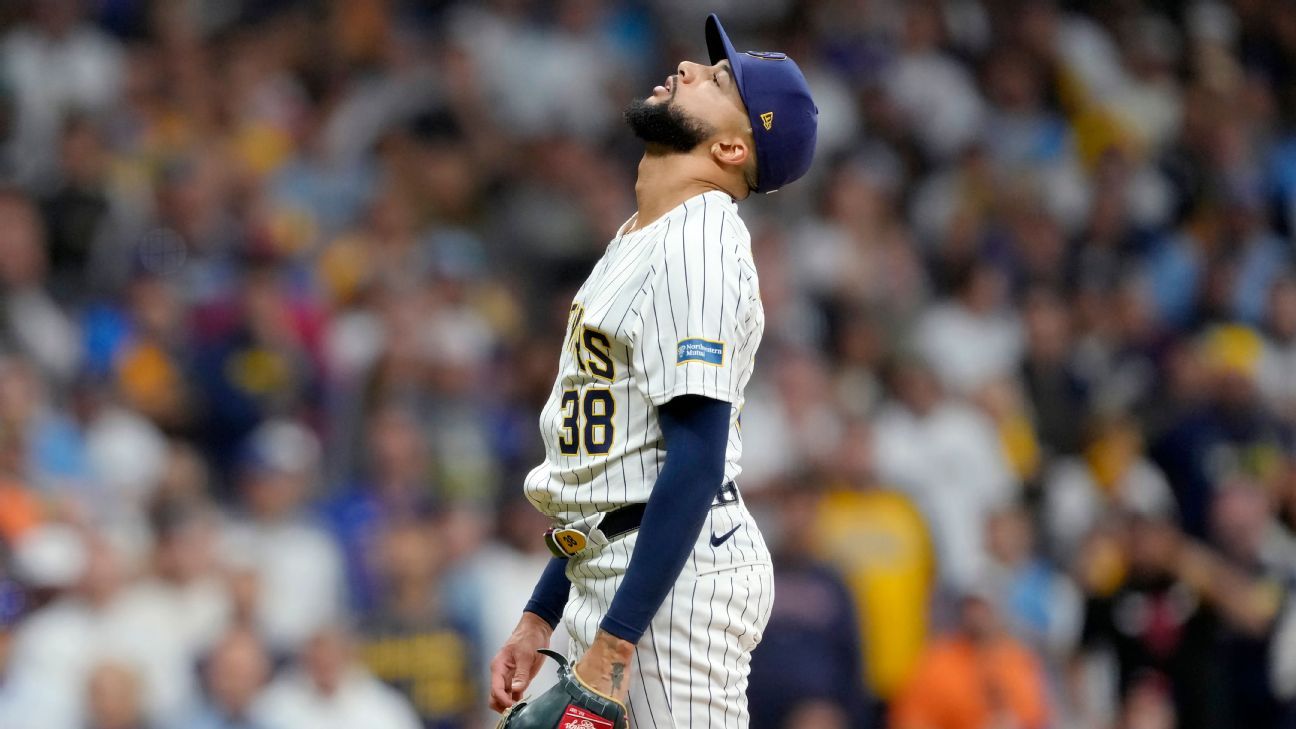 Brewers' Devin Williams on blown save -- 'No one feels worse' - ESPN