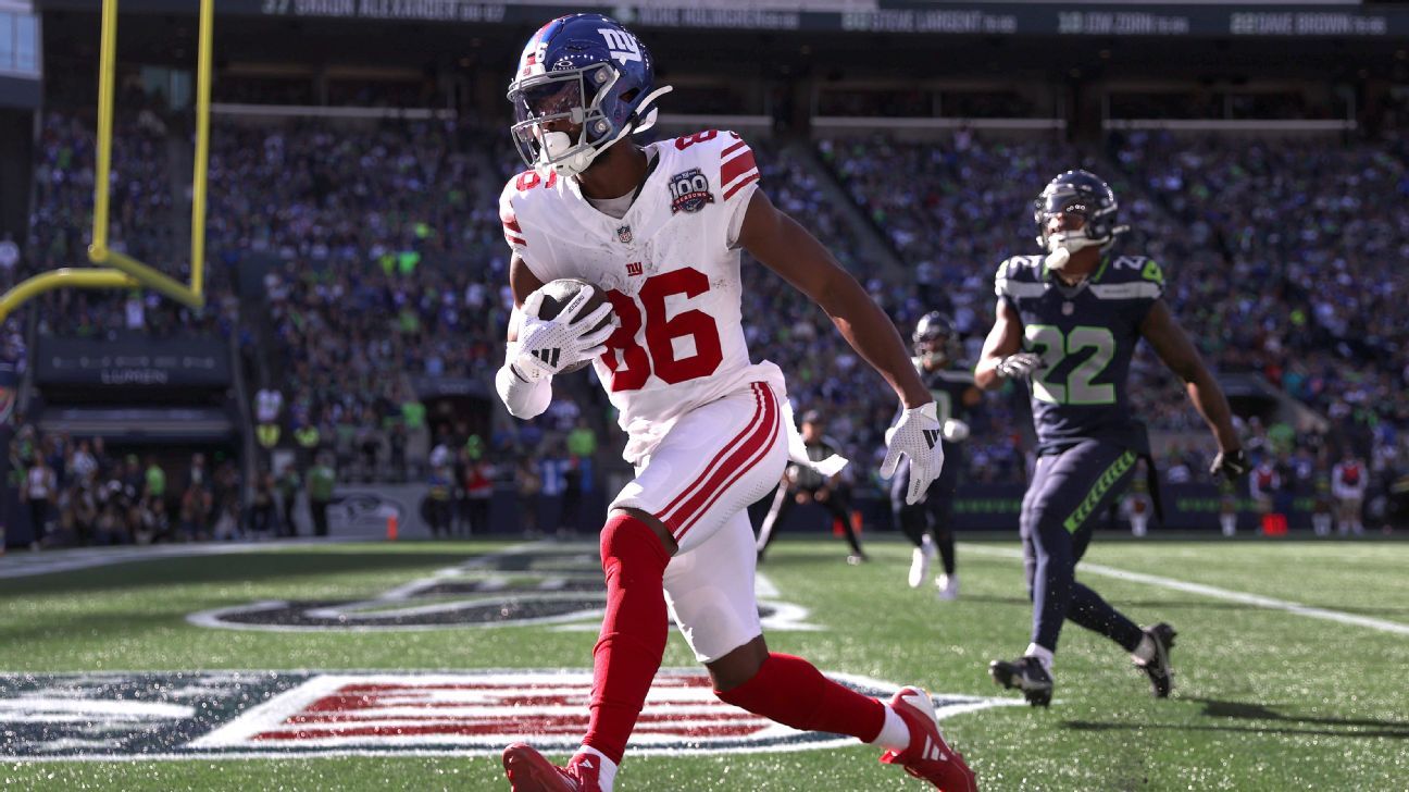 Giants Re-Sign WR Darius Slayton to Three-Year, $36 Million Deal