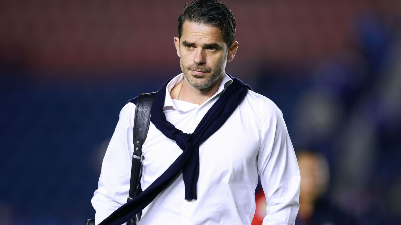 ¿Cómo le fue a Chivas y Gago en su primer partido tras la separación