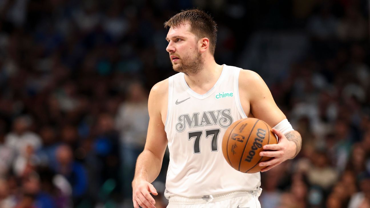 Mavs' Doncic out at least week with wrist strain