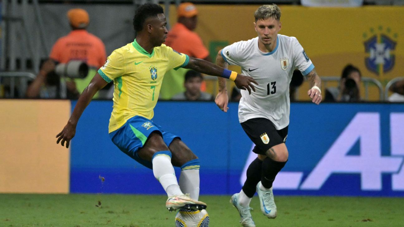 PAROU VINI! Treinamento com Bruno Henrique no Flamengo ajuda Varela a neutralizar Vinicius Jr.