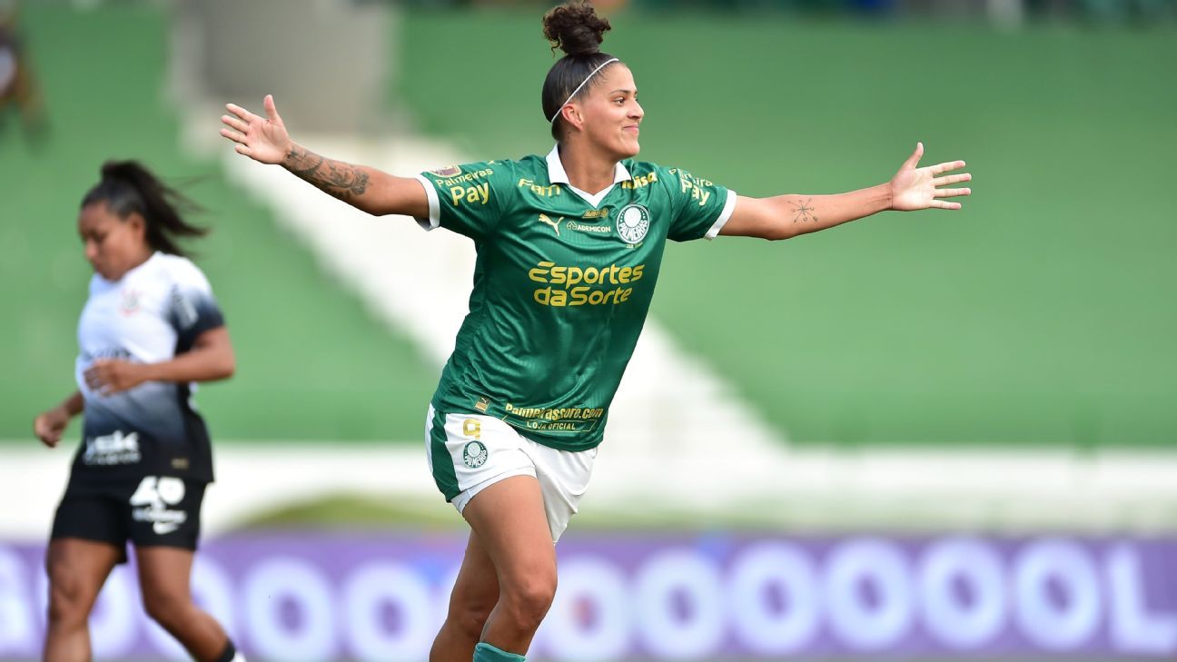 Goleira brilha e Palmeiras conquista tri do Paulista feminino sobre o Corinthians