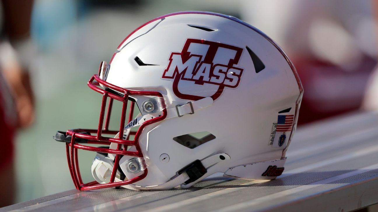 Sources: UMass to hire Harasymiak as new coach