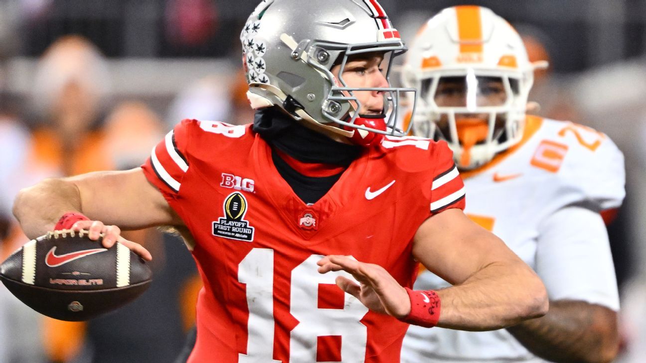 Buckeyes bounce back, rout Volunteers in CFP