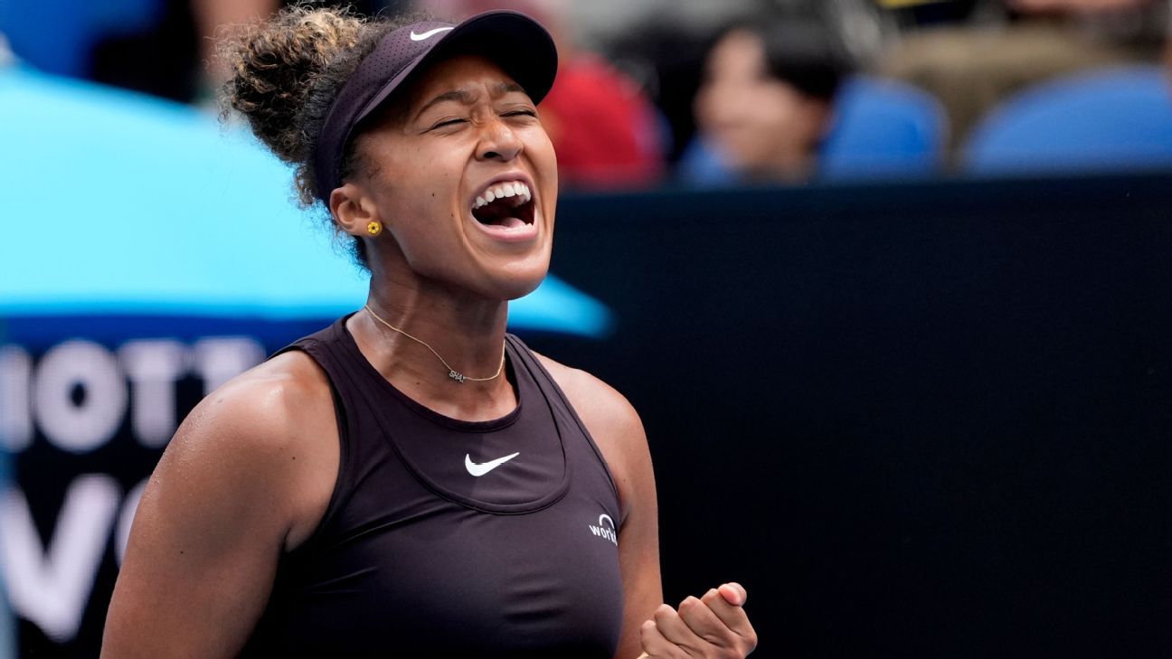 Osaka rallies for statement win vs. No. 20 Muchova