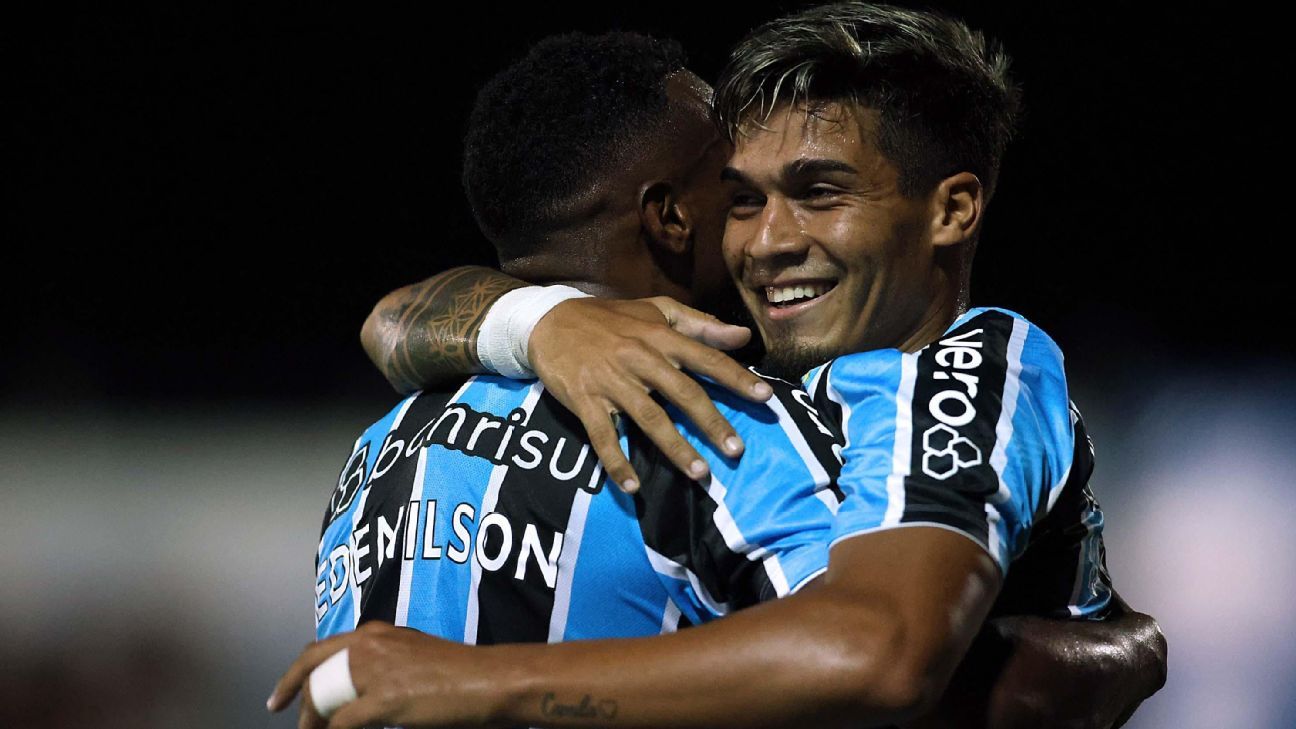 Grêmio mantém invencibilidade no Gaúcho com vitória sobre o Monsoon e estreia de Cuellar.