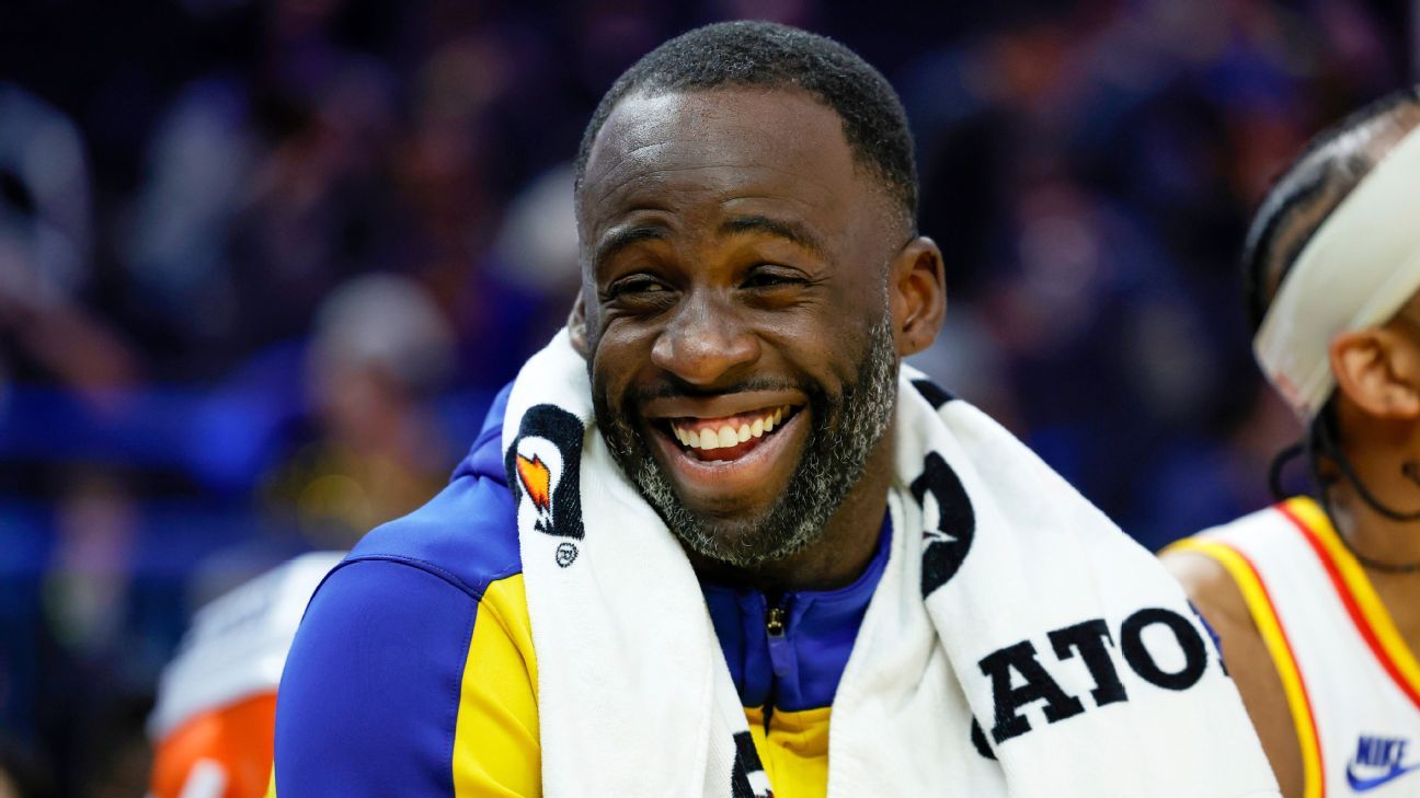 Draymond calls NBA games boring: 'No substance'