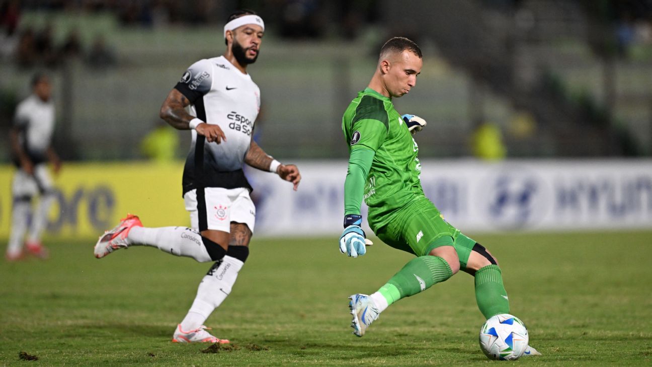 Corinthians tropeça na Universidad Central e estreia na Libertadores com empate amargo