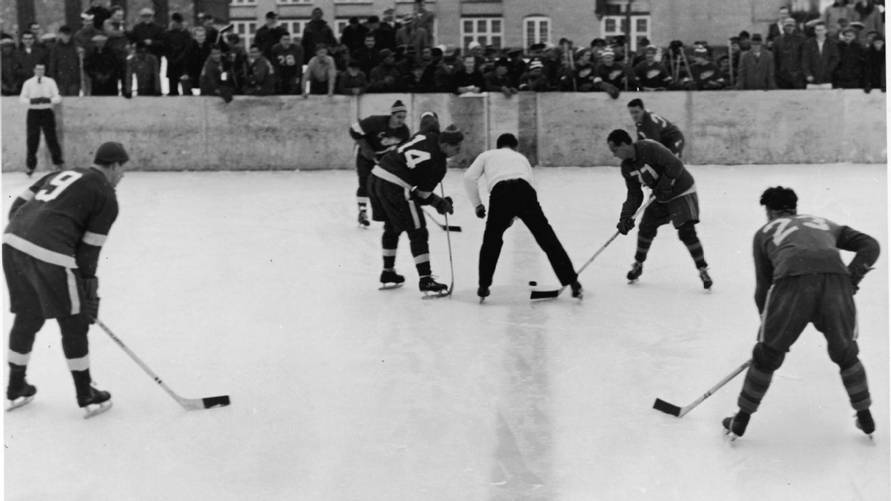 The Red Wings' first outdoor game was at a prison - ESPN