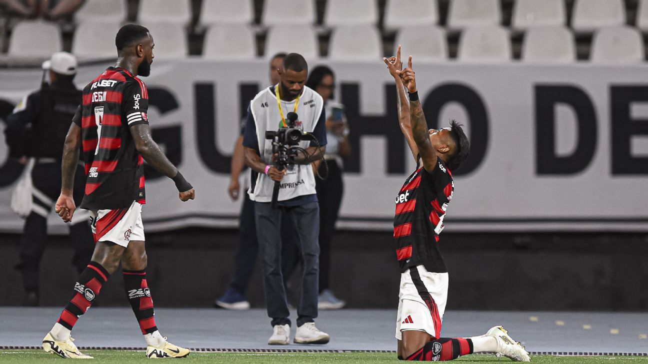 Com golaço, Flamengo sai na frente do Vasco