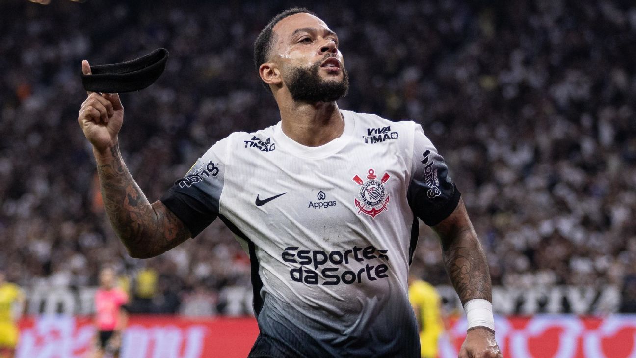 Depay explica homenagem a Neymar e já fala em Corinthians x Santos