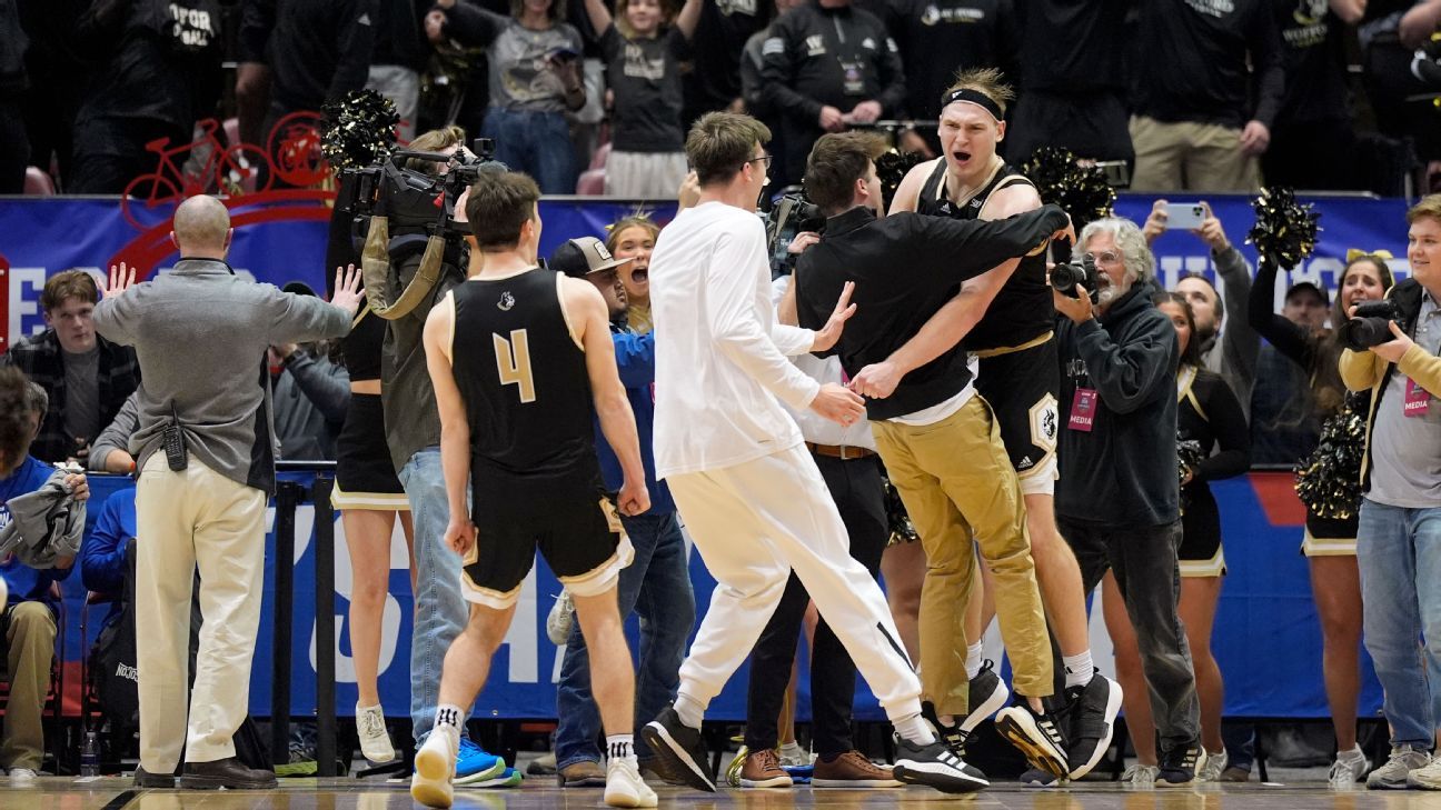 Wofford rallies to take SoCon, earns NCAA berth