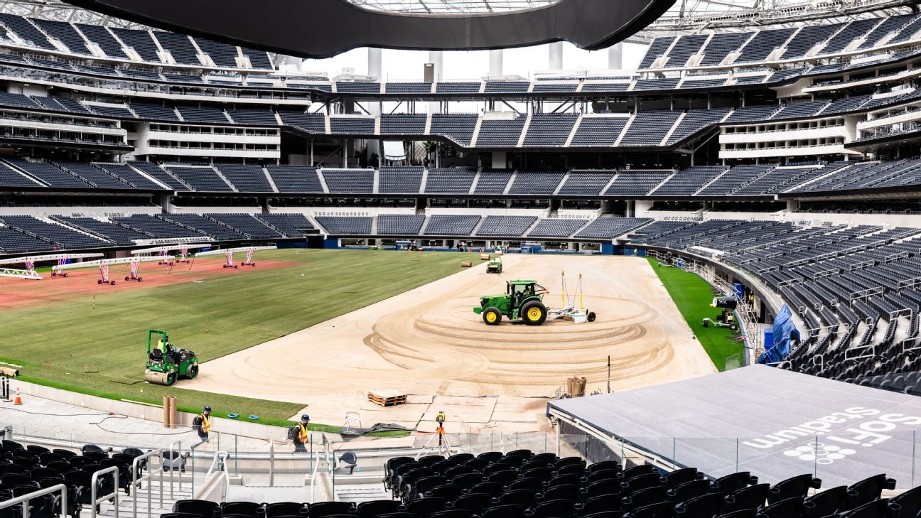 SoFi testing 'hybrid' pitch ahead of '26 World Cup