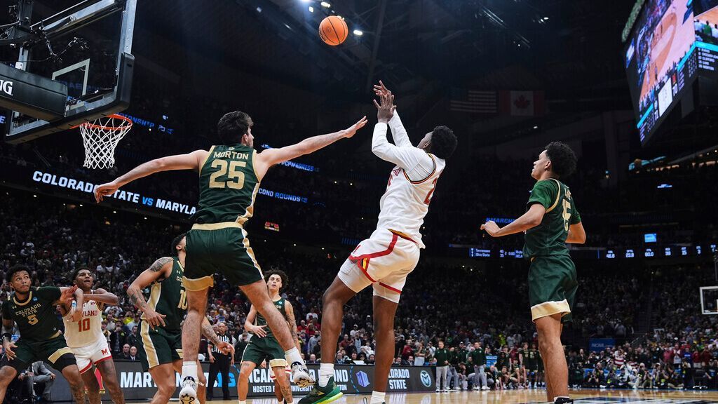 Derik Queen's Buzzer-Beater Sends Maryland to Sweet 16