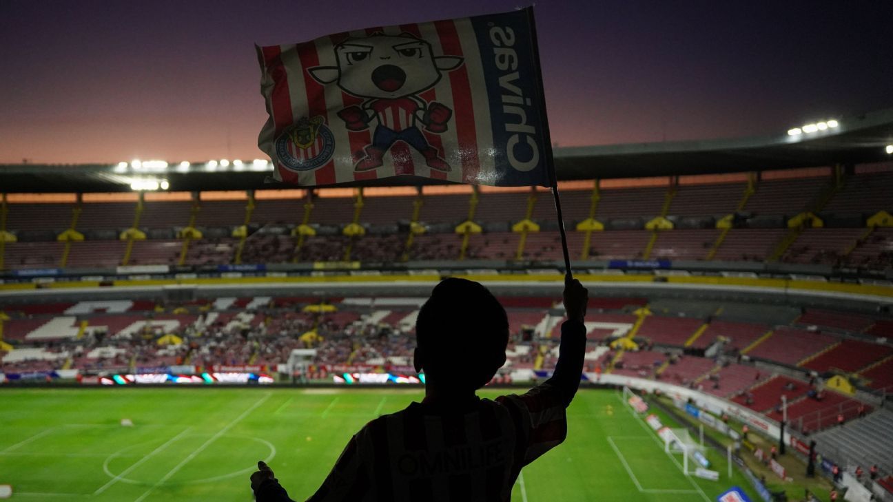 Chivas Fall to Cruz Azul in Heartbreaking Return to Estadio Jalisco