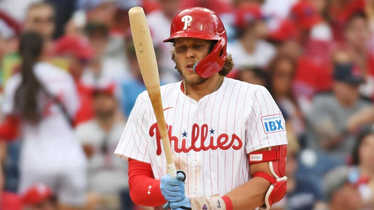Phils' Bohm exits with bruised rib cage after HBP