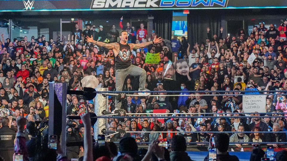 CM Punk, Roman Reigns y Seth Rollins