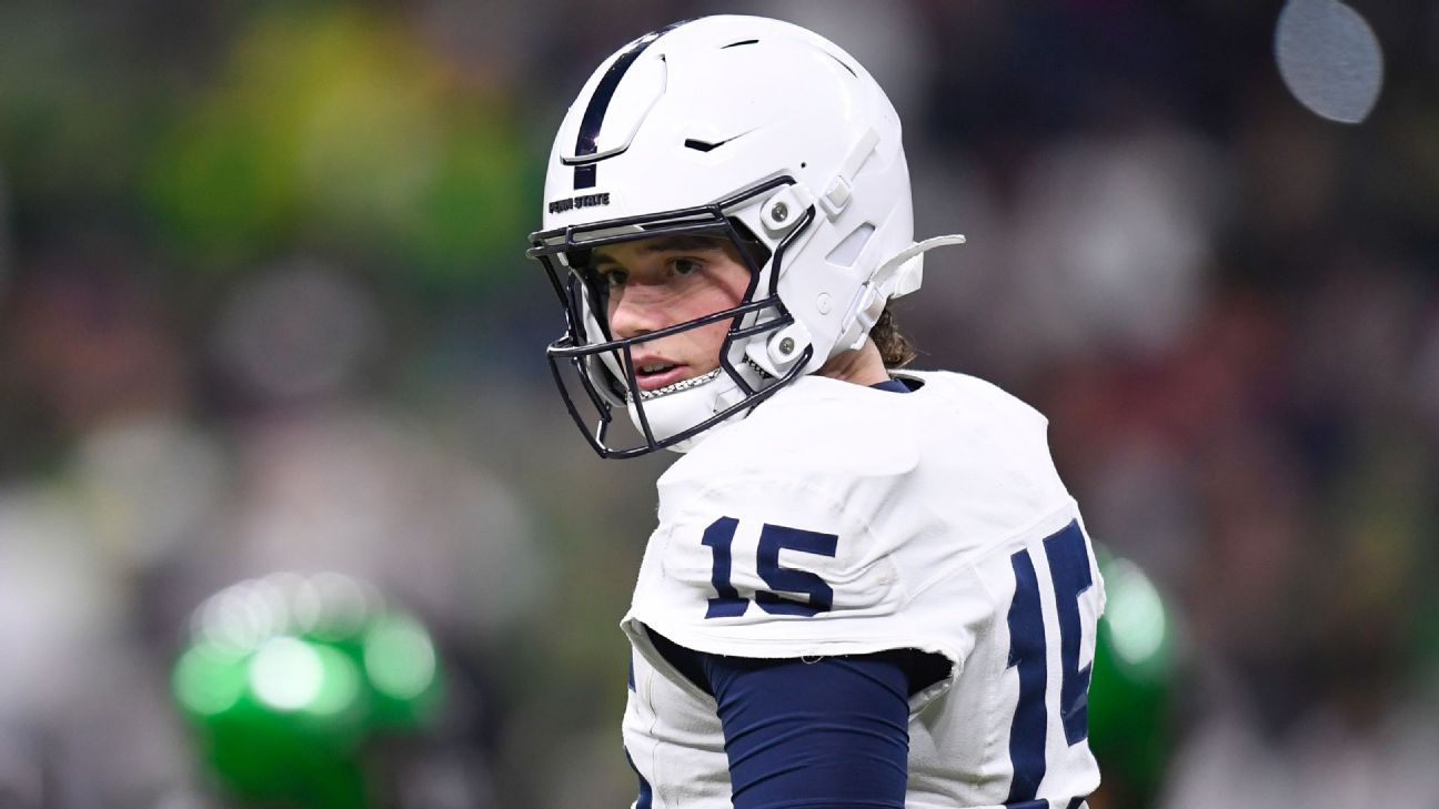 College Football Playoff impact: Players who stuck around